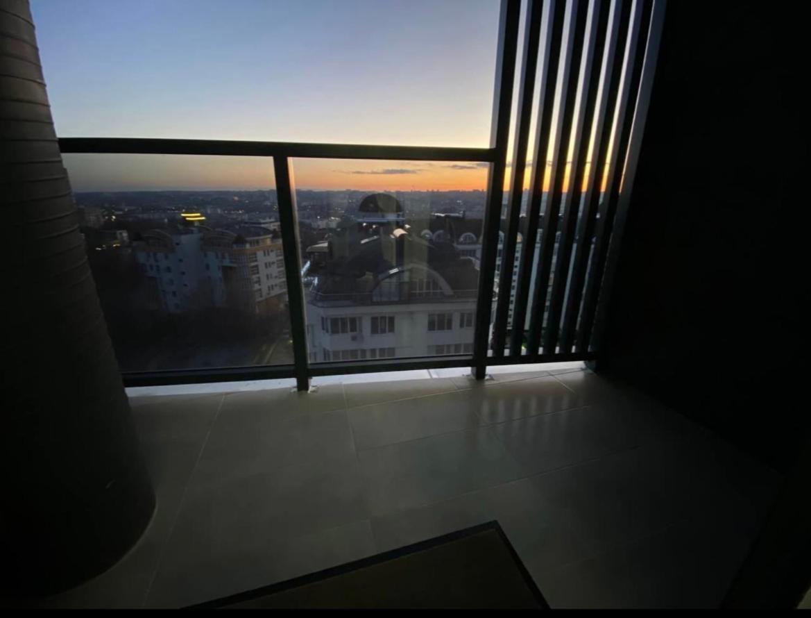 Appartement Luxury Oasis Flat à Chişinău Extérieur photo
