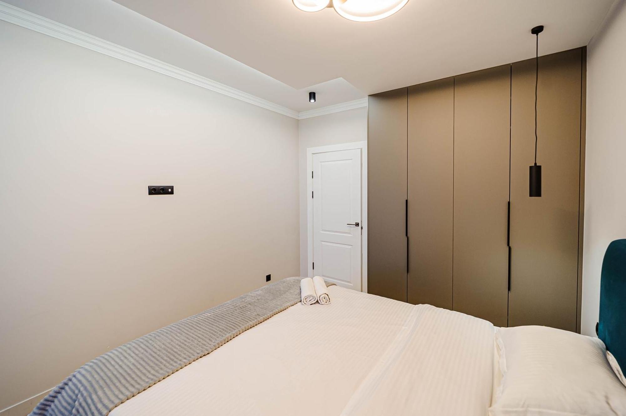 Appartement Luxury Oasis Flat à Chişinău Extérieur photo